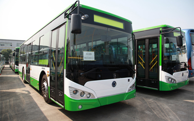 2015年10月，10台SLK6109油电混合动力公交车交付云南开远市公共汽车有限公司。这也是继2011年之后，申龙客车第二次入驻云南。