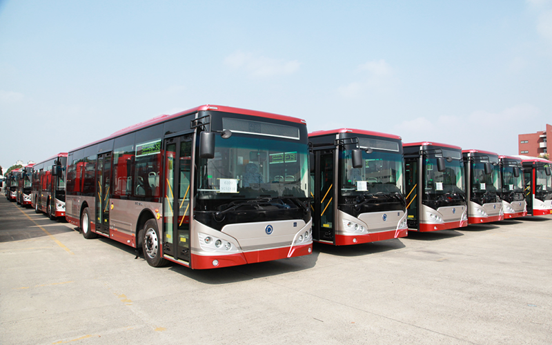 2015年，44台SLK6109混合动力城市公交车交付天津市公交集团(控股)有限公司。