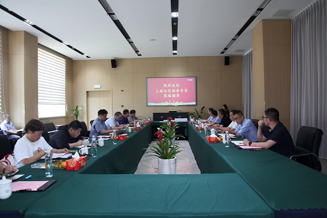 聚力产品升级｜上海申龙完成两款样车评审工作